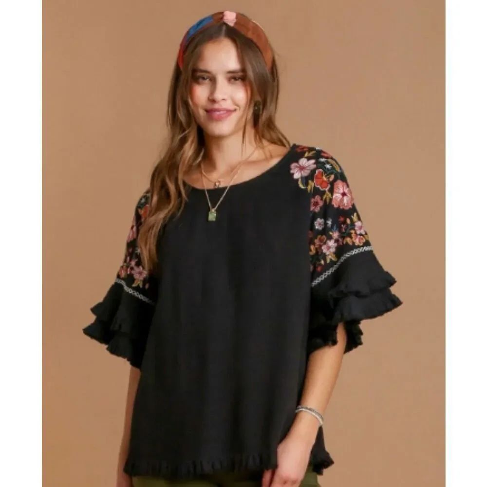 Umgee  double Ruffle sleeve Embroidered top M